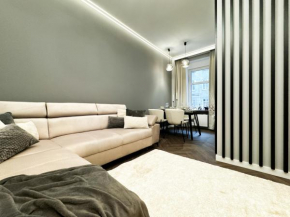 Central, Modern & CHIC Wroclaw Gem, Near Park! 10min to Old Town, Trumski